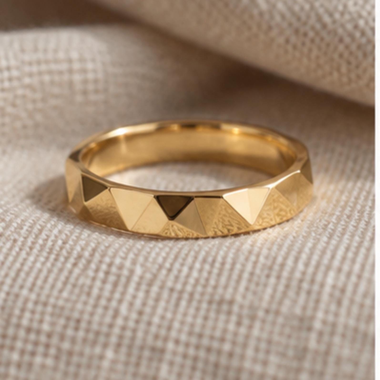 Faceted Geometric Gold Wedding Band, 3.8 mm, photo 1