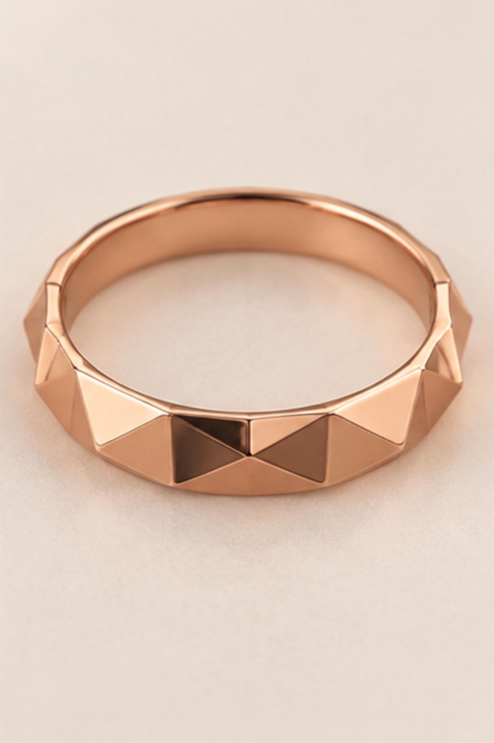 Faceted Geometric Gold Wedding Band, 3.8 mm, photo 3