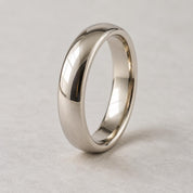 Classic Comfort-Fit Gold Wedding Band, 4 mm, photo 7
