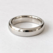 Classic Comfort-Fit Gold Wedding Band, 4 mm, photo 9