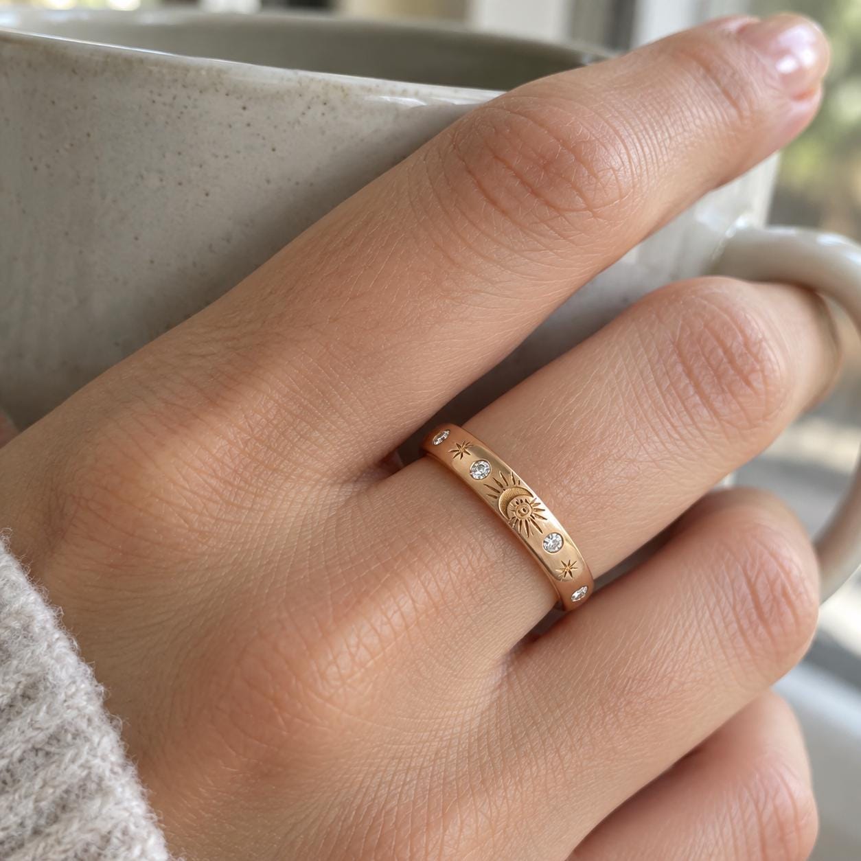 Sun & Moon Diamond Wedding Band in Solid Gold, 2.5 mm, photo 5