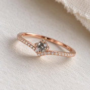 Salt and pepper diamond chevron pavé ring, photo 4