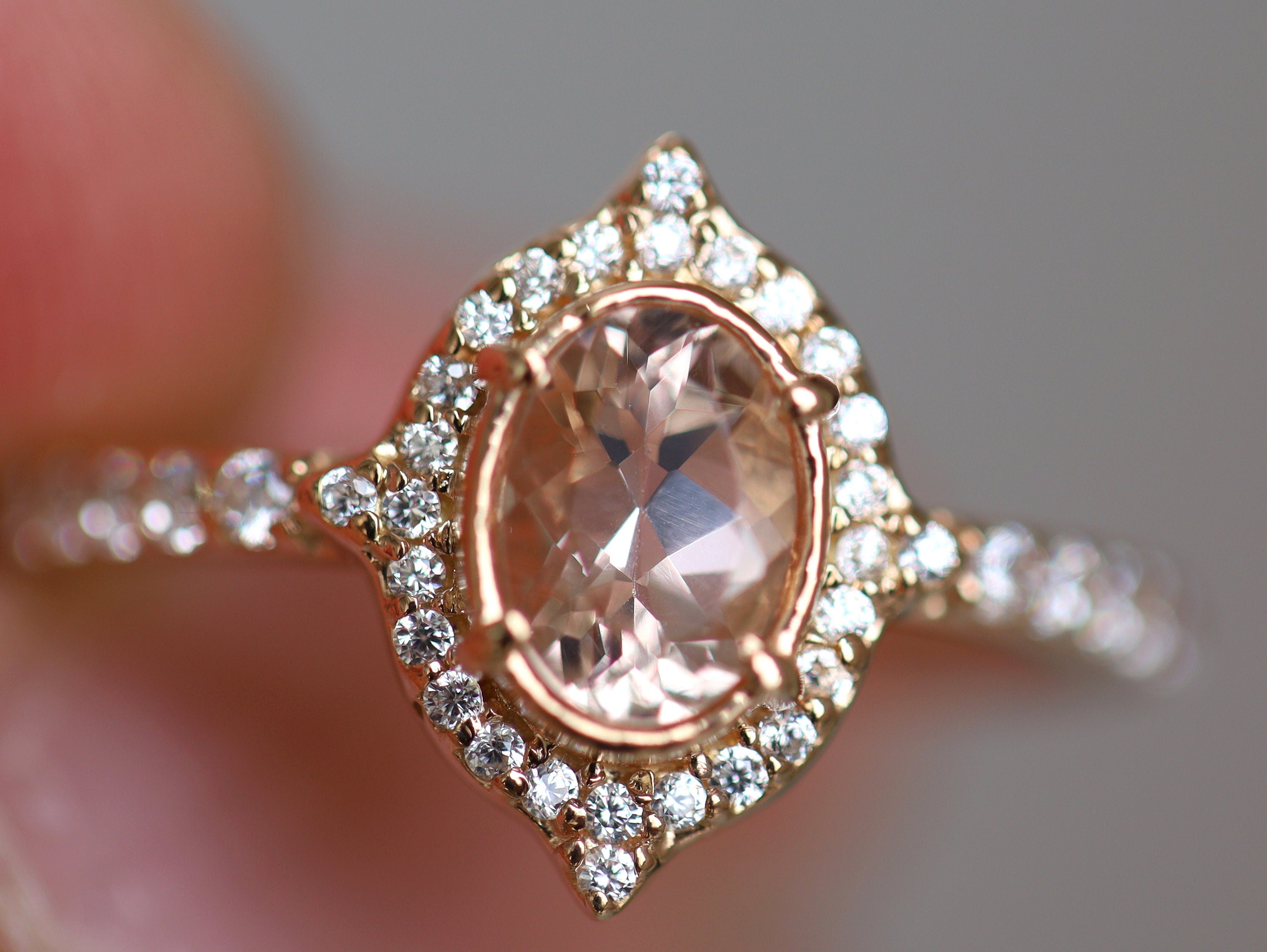Morganite Engagement Ring | Halo Oval Morganite Ring | Morganite & Diamond Ring | Peach Morganite -