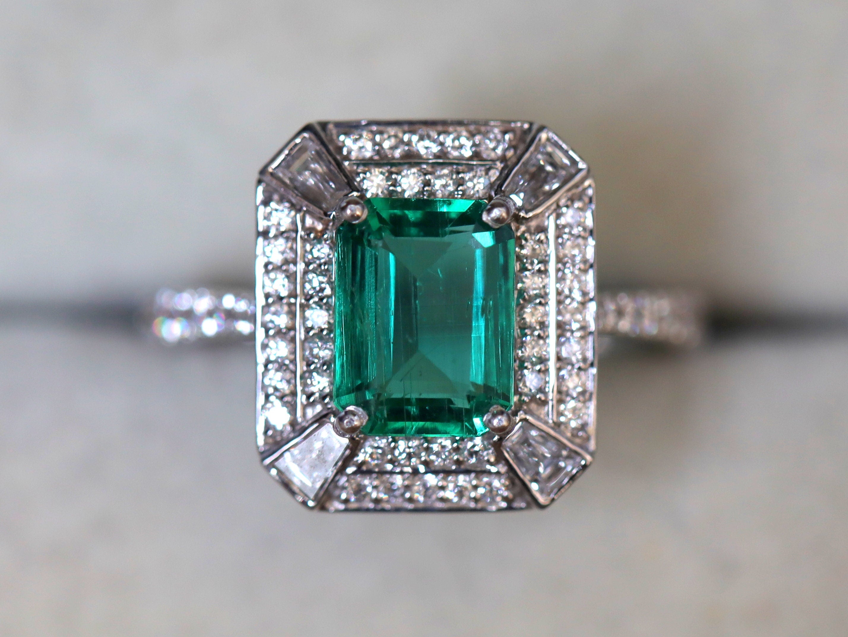 1.5ct Green Emerald Engagement Ring | Emerald Cut Emerald with Diamond Halo Ring -