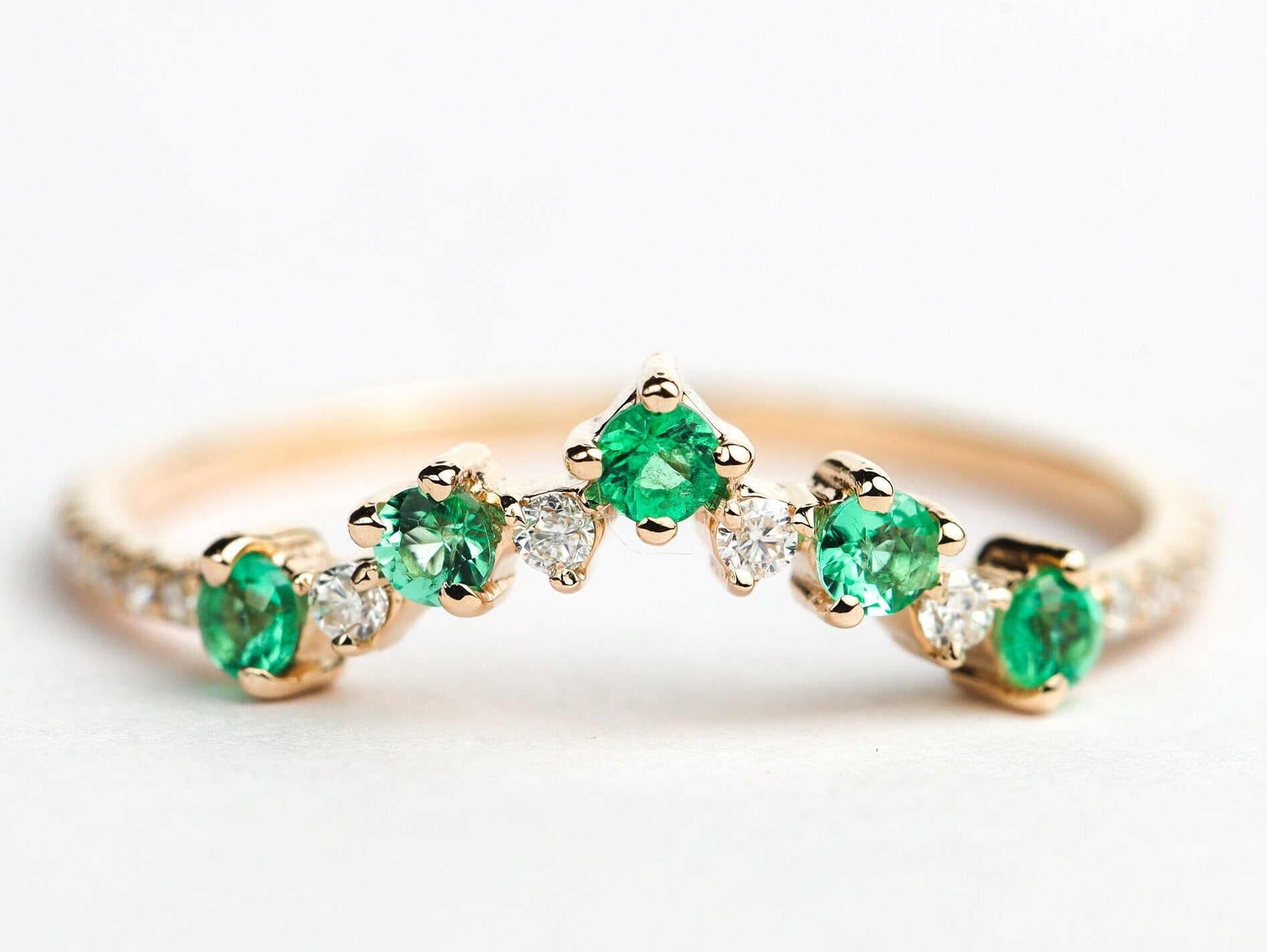 Green Emerald Cluster Wedding Ring | Curved Emerald & Diamond Wedding Band -