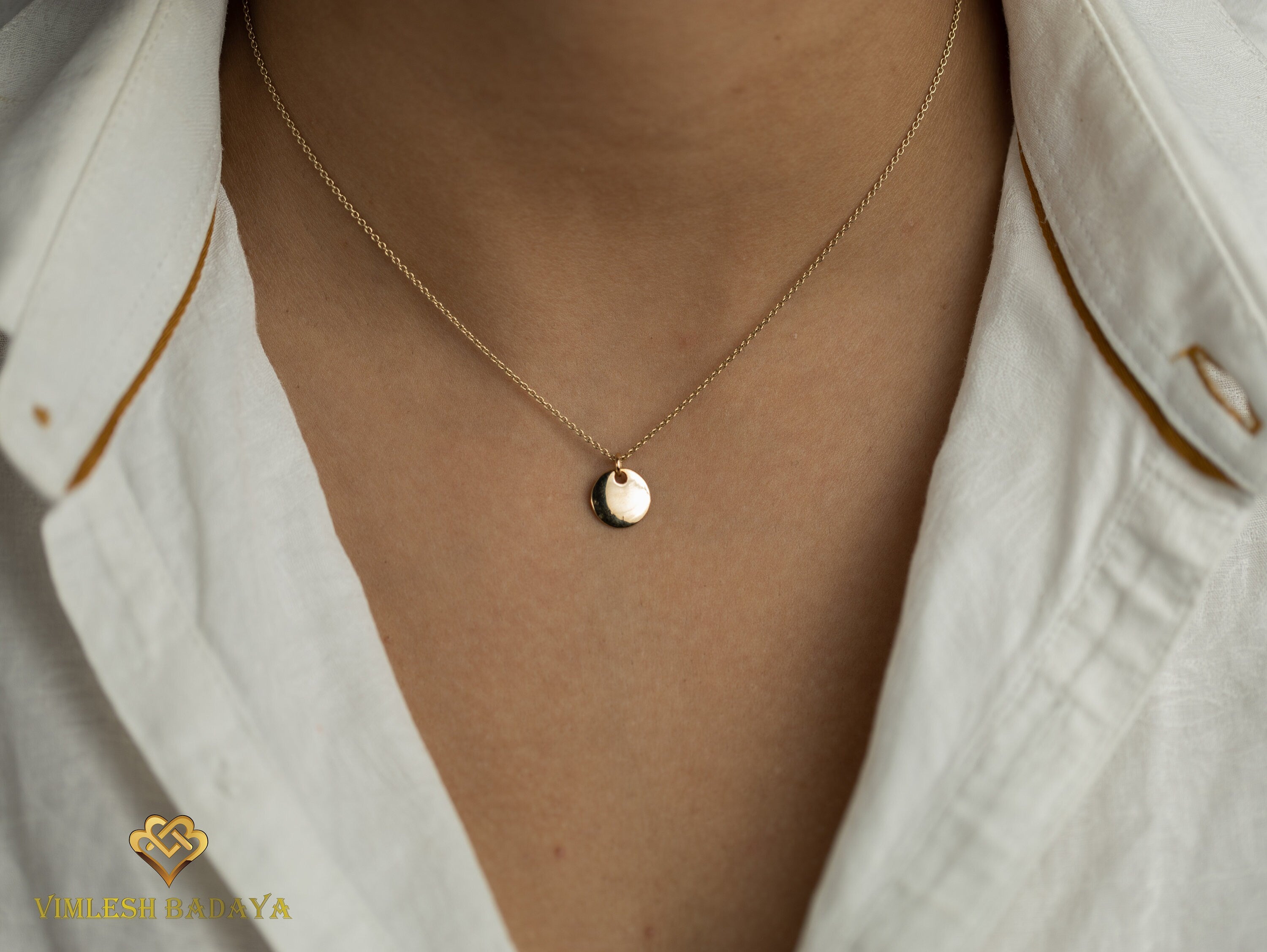 Coin Necklace | Solid Gold Disk Initial Necklace | Personalized Monogram Necklace | Circle Pendant for Her -