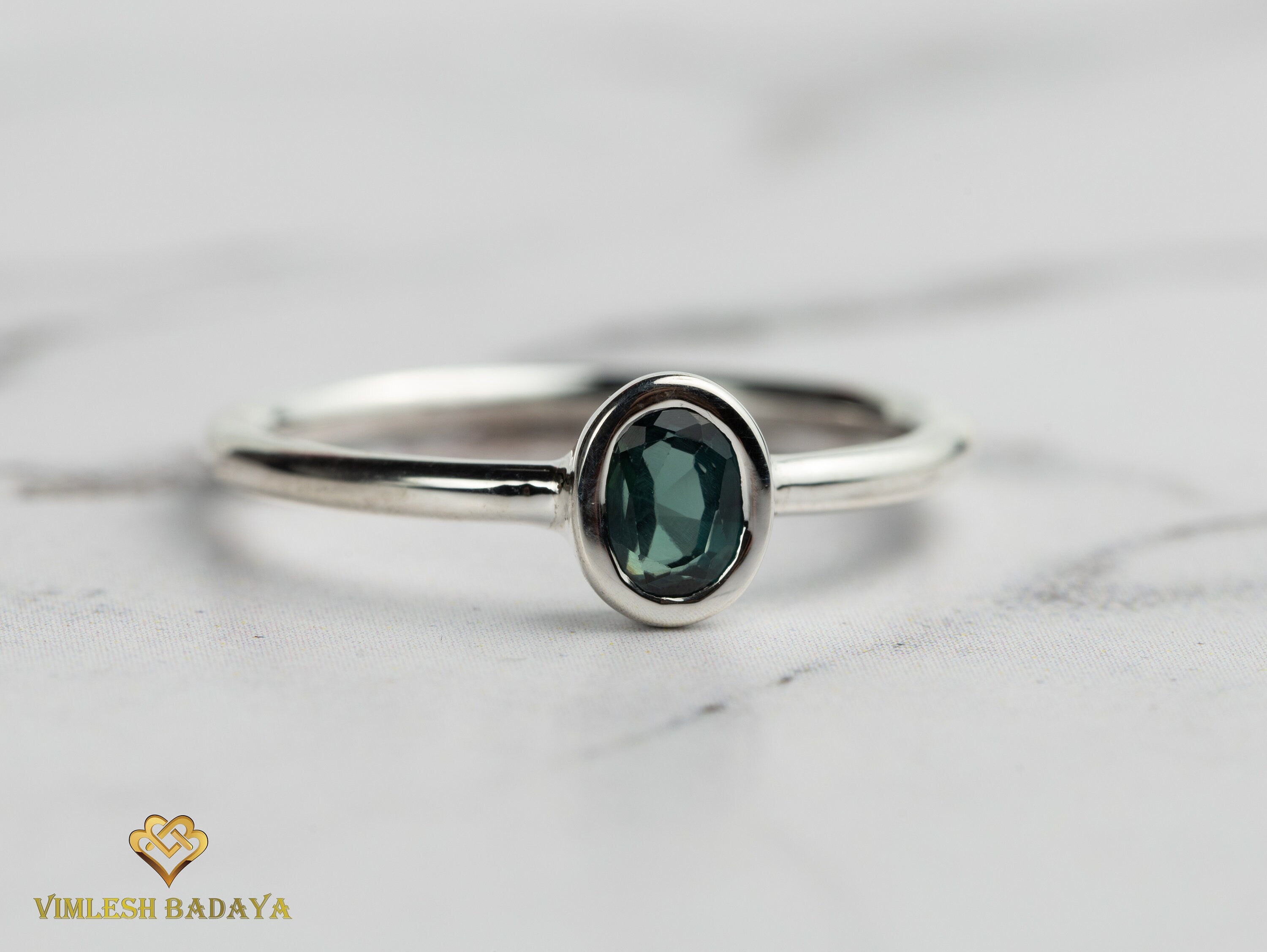 Teal Sapphire Ring | Peacock Sapphire Bezel Stacking Ring | Dainty Solid Gold Parti Sapphire Ring -