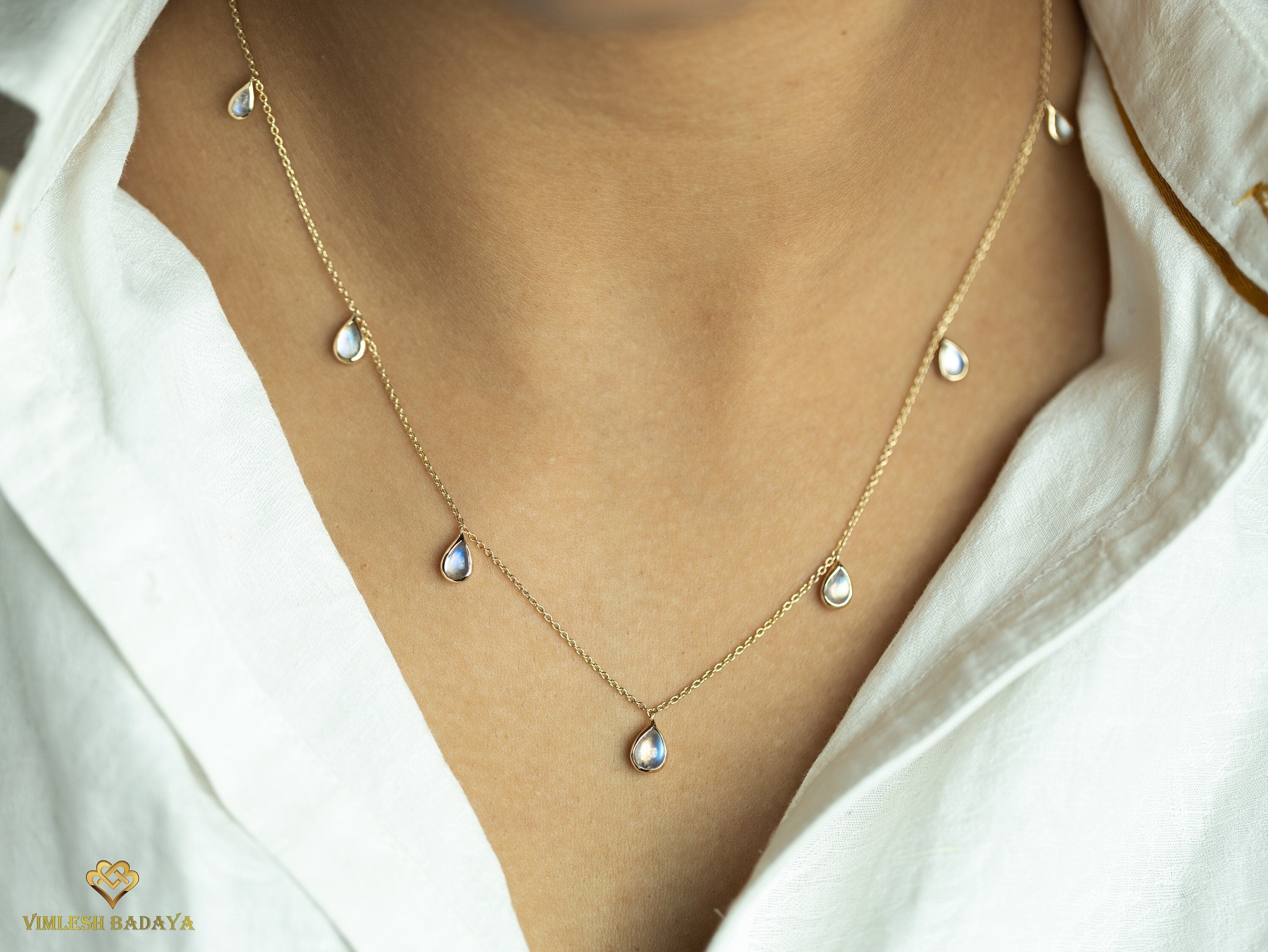 Rainbow Moonstone Pear Cut Necklace | Solid Gold | Teardrop Moonstone Pendant Necklace -
