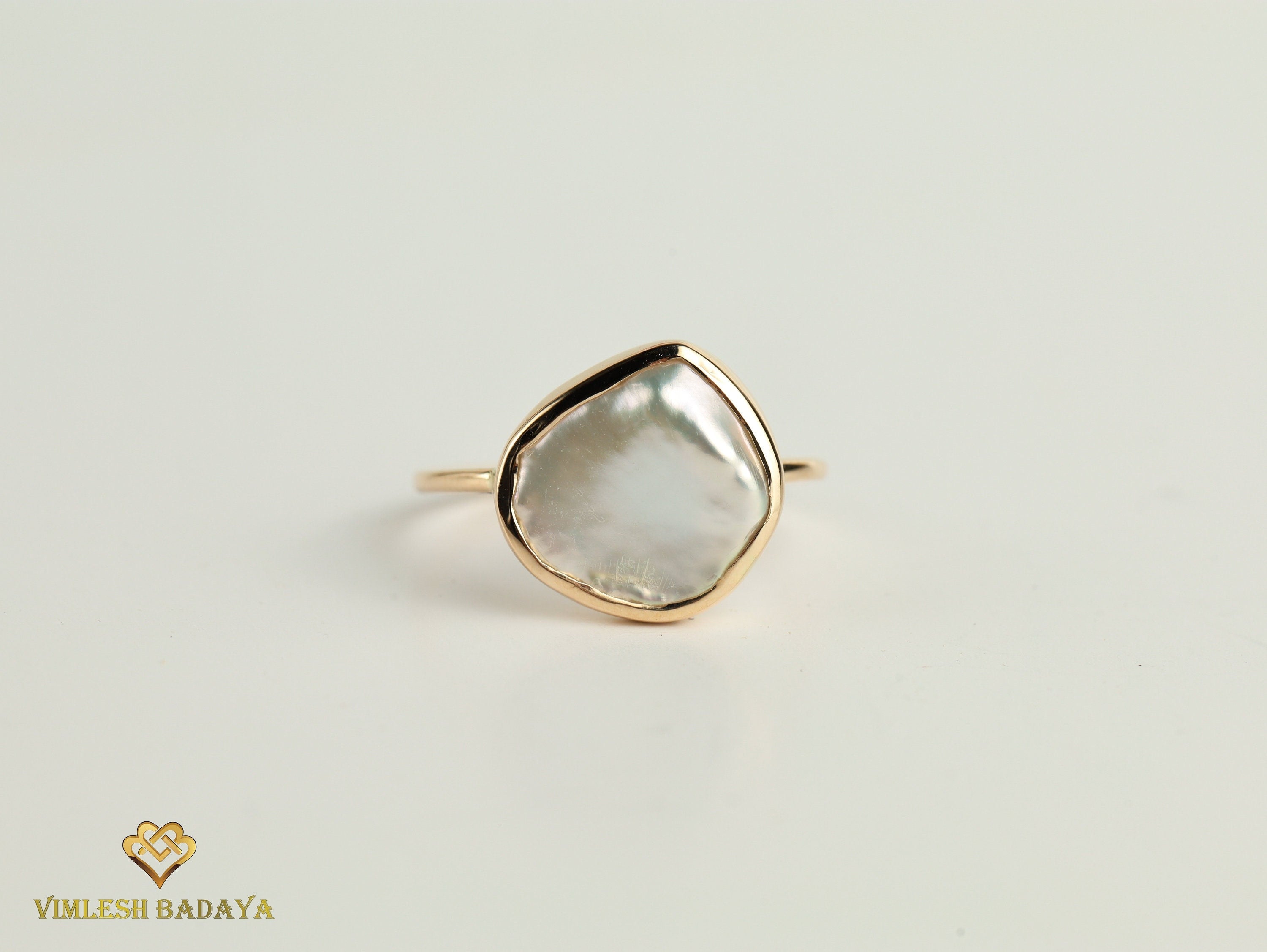 Baroque Pearl Ring | 5 Carat White Pearl | Solid Gold | Engagement Ring -