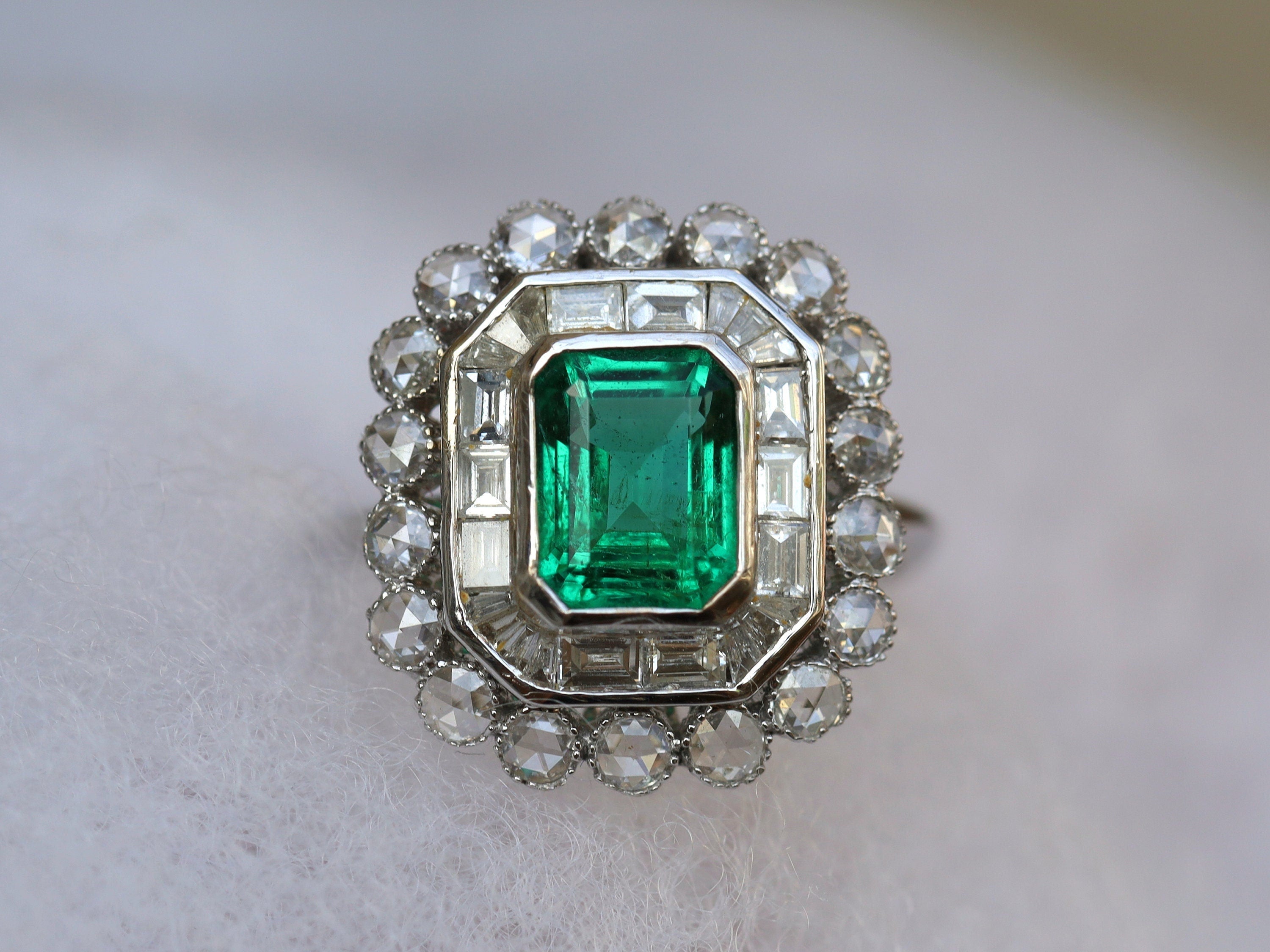 Emerald Diamond Engagement Ring | Green Emerald Baguette with 1.6-Carat Design -