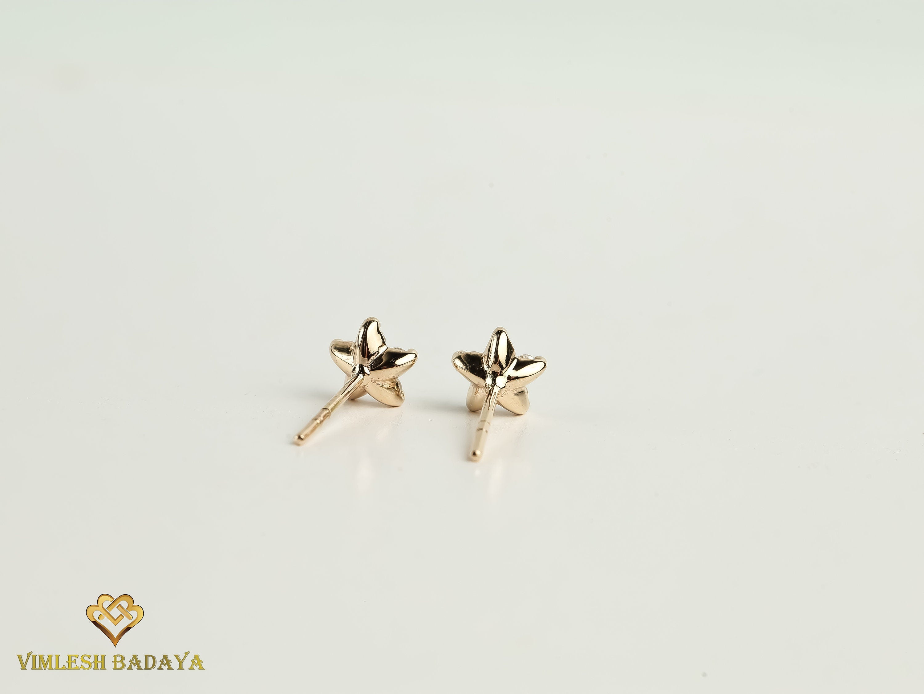 Solid Gold Flower Diamond Stud Earrings | Anniversary Gift | Round Diamond Earrings | Gold Diamond Studs -