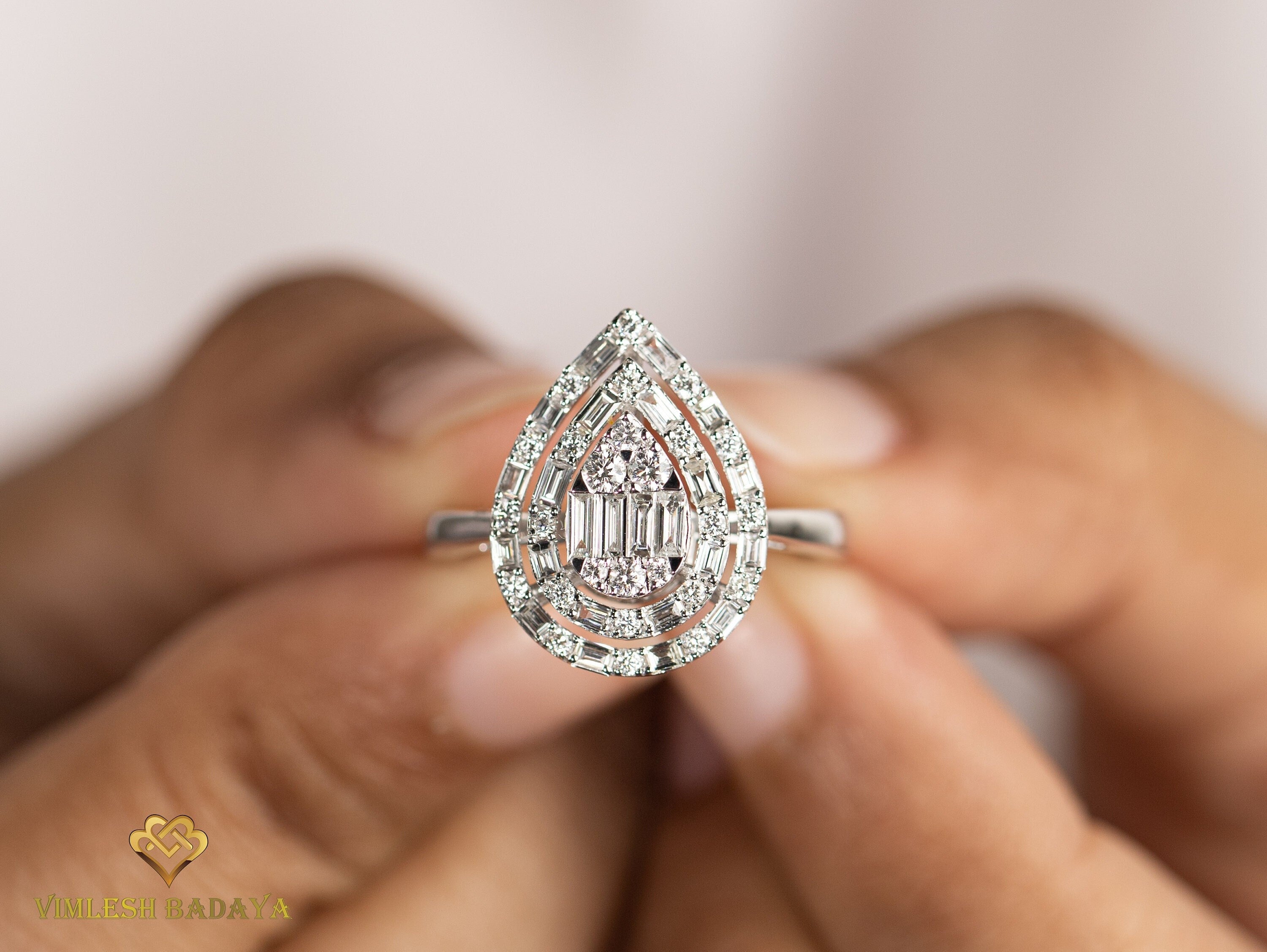 VS Eco-Friendly Illusion Setting Ring -