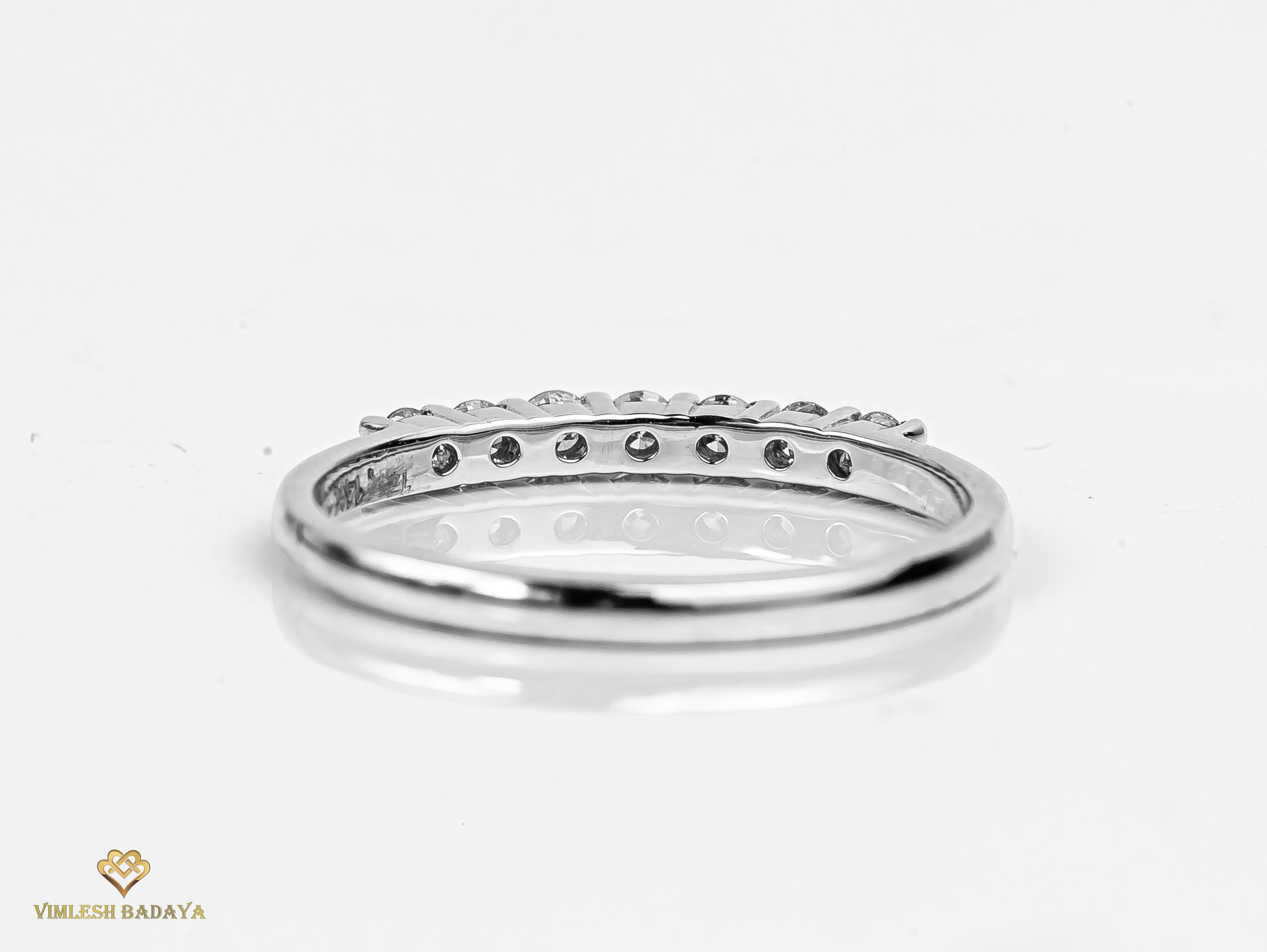 Lab Grown Diamond Wedding Ring | E-F/VS Lab Created Round Cut Engagement Ring | Unique Band -